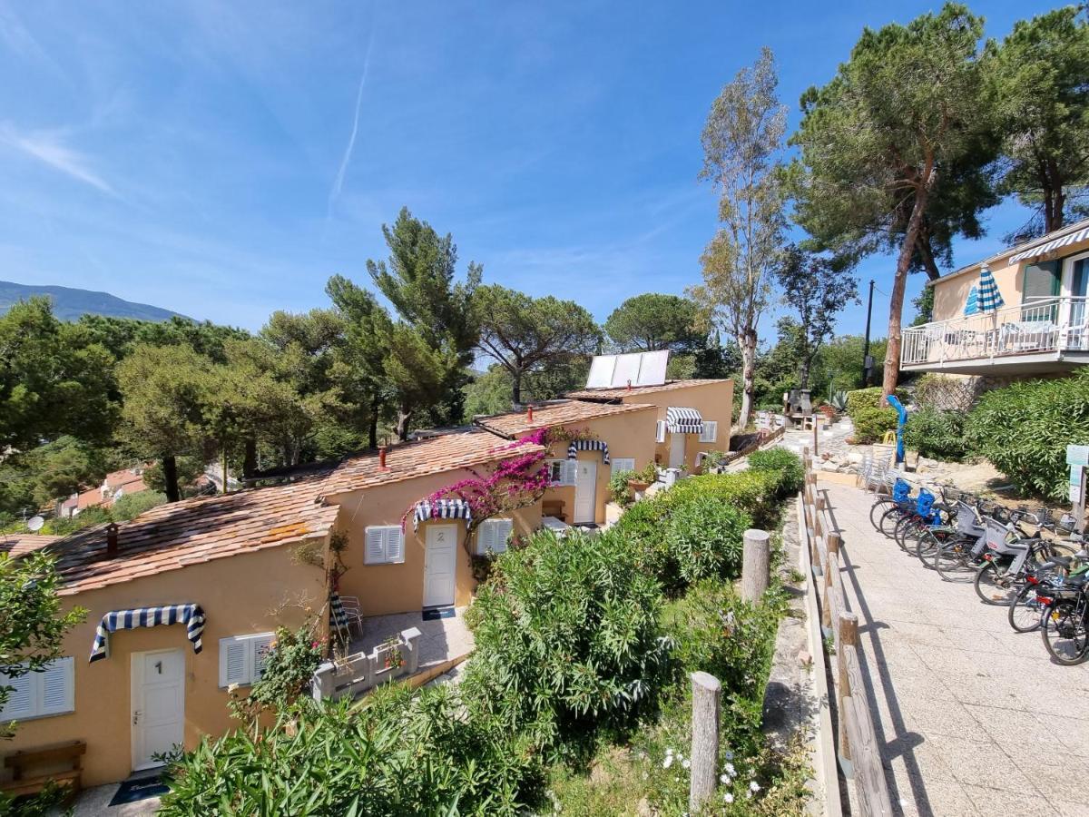 Vacanzamaredue 2 Residence マリーナ・ディ・カンポ エクステリア 写真